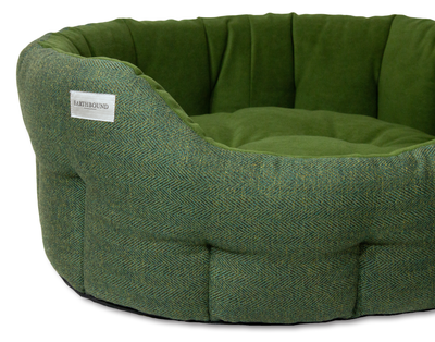 Round Modern Tweed Bed Pine Green